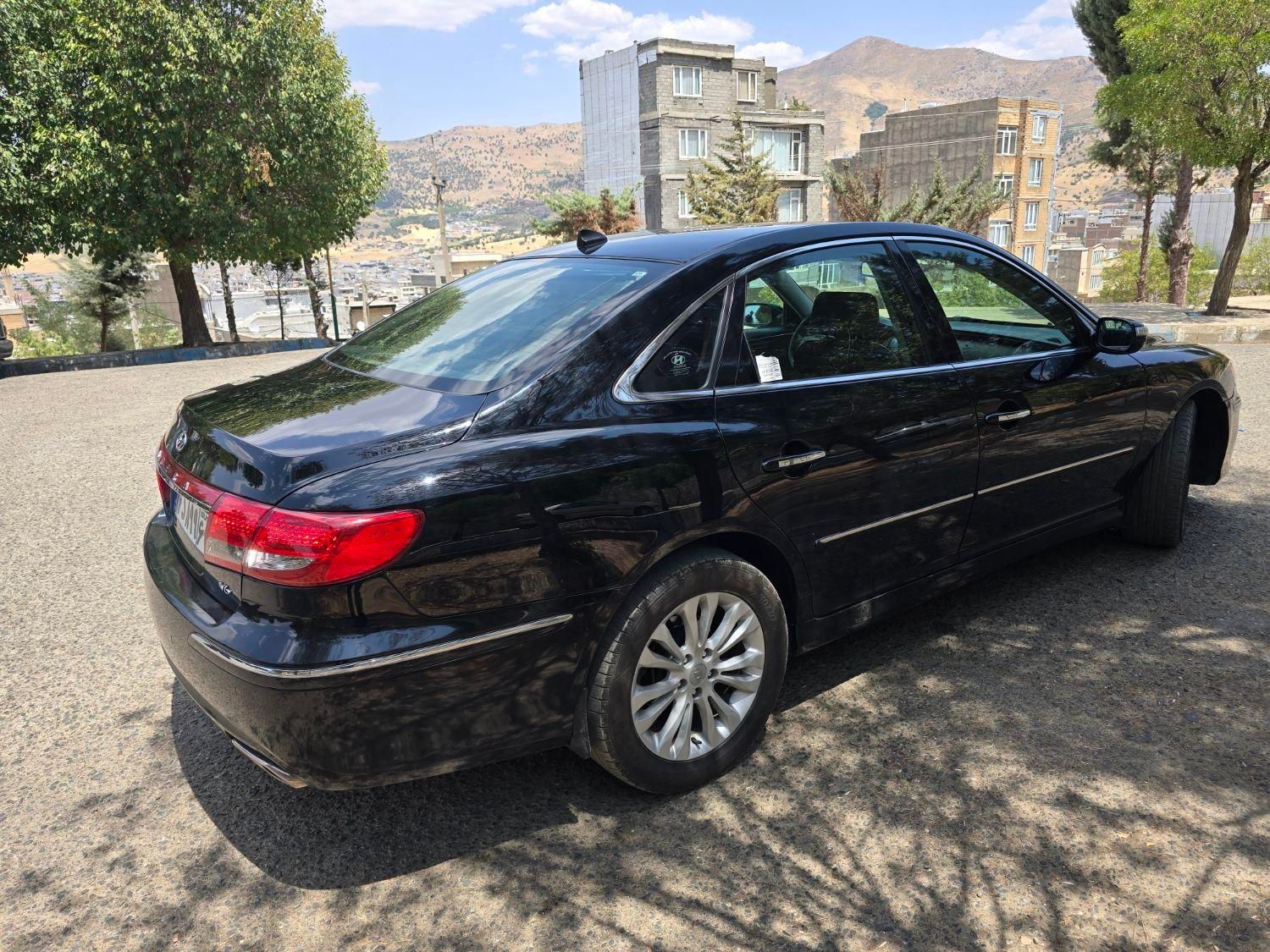 هیوندای آزرا (گرنجور) 3300cc - 2011