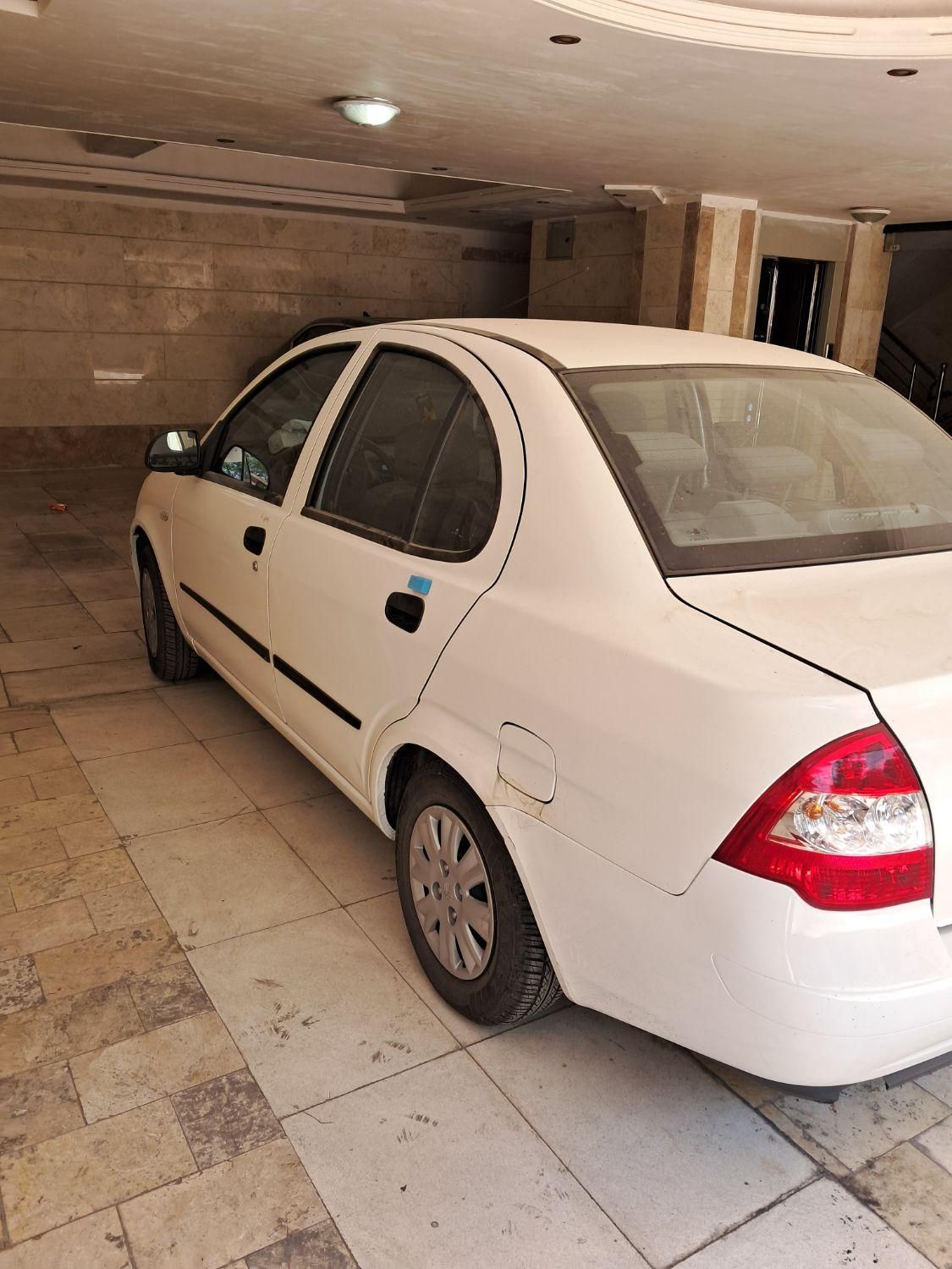 تیبا صندوق دار SX - 1400
