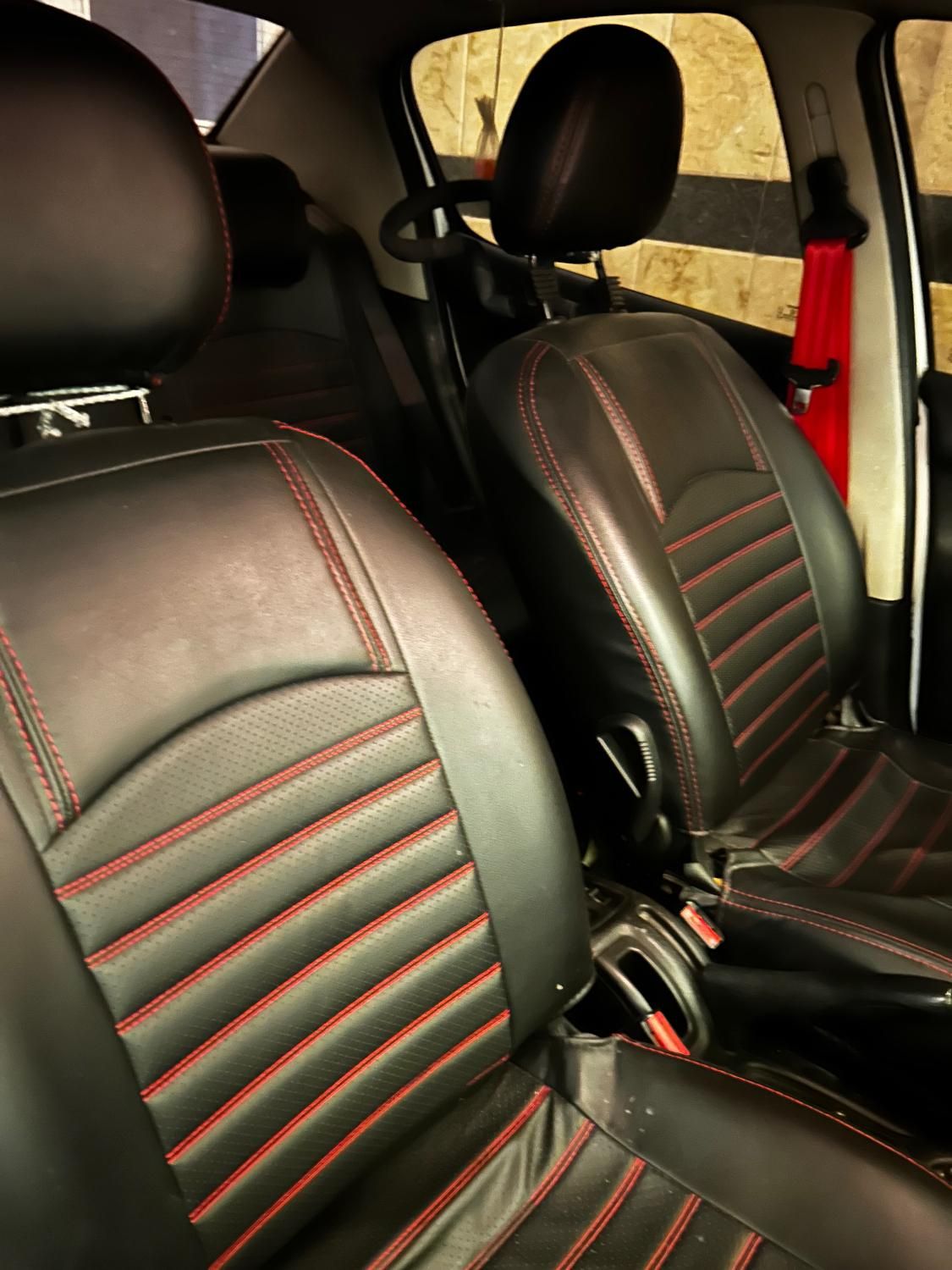 پژو ۲۰۶ صندوق دار v8 - 1390