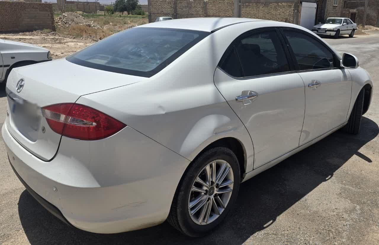 جک J5 اتوماتیک - 1394