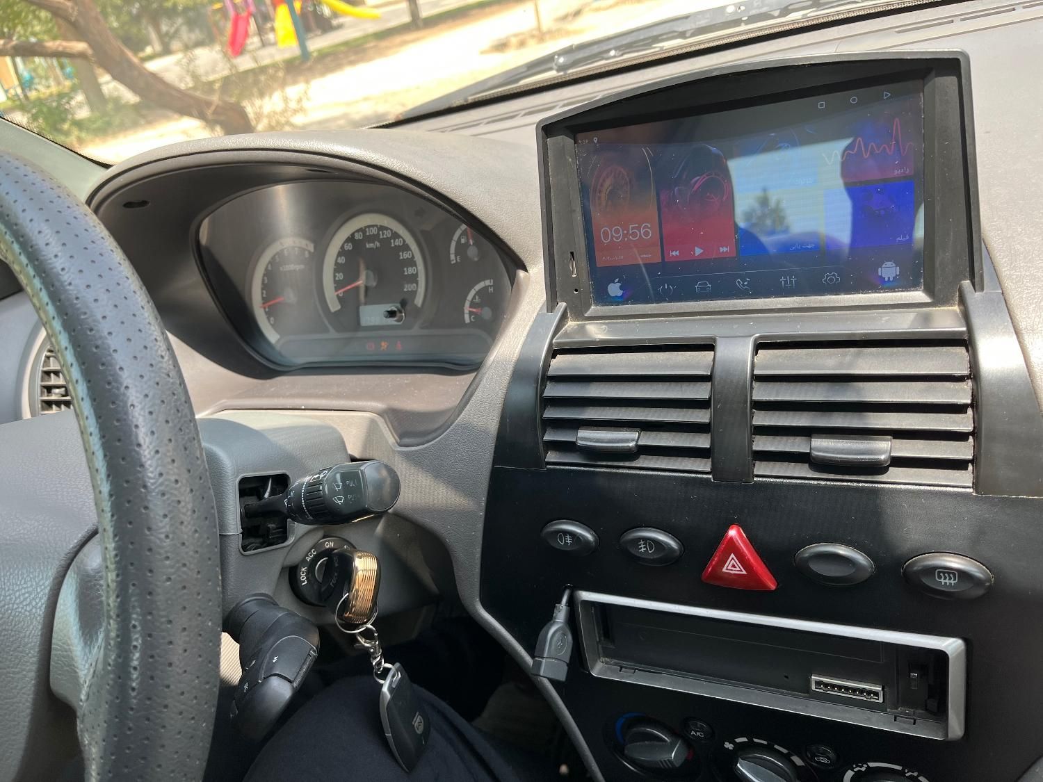 تیبا صندوق دار SX - 1393