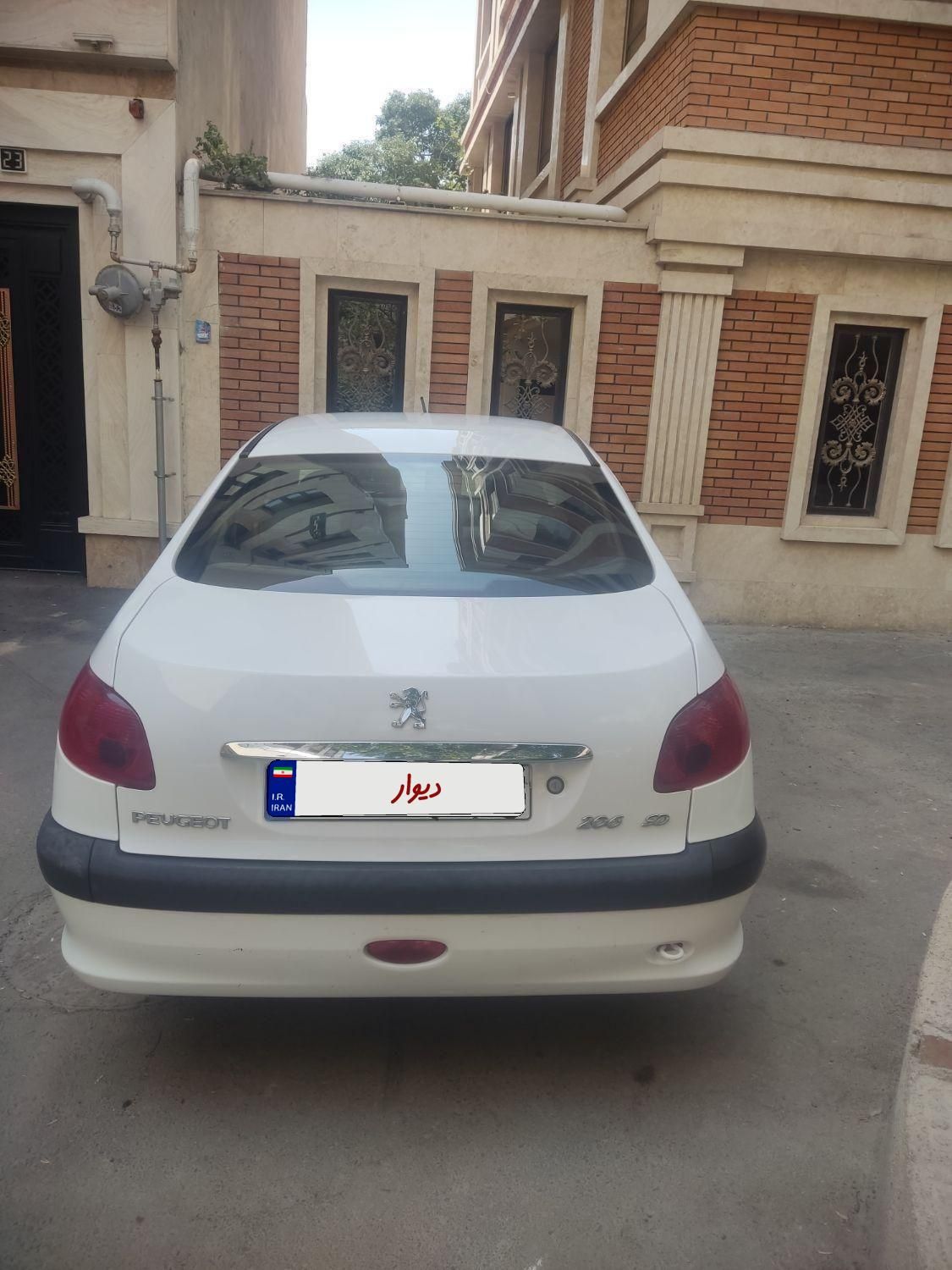 خودرو پژو، ۲۰۶ صندوق دار آگهی ann_19556734