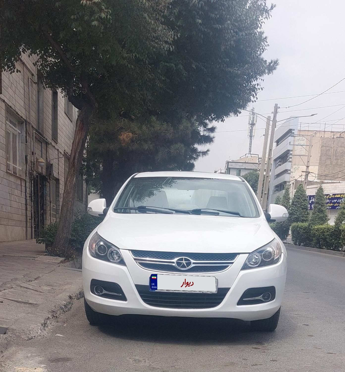 خودرو جک، J5 آگهی ann_19556925