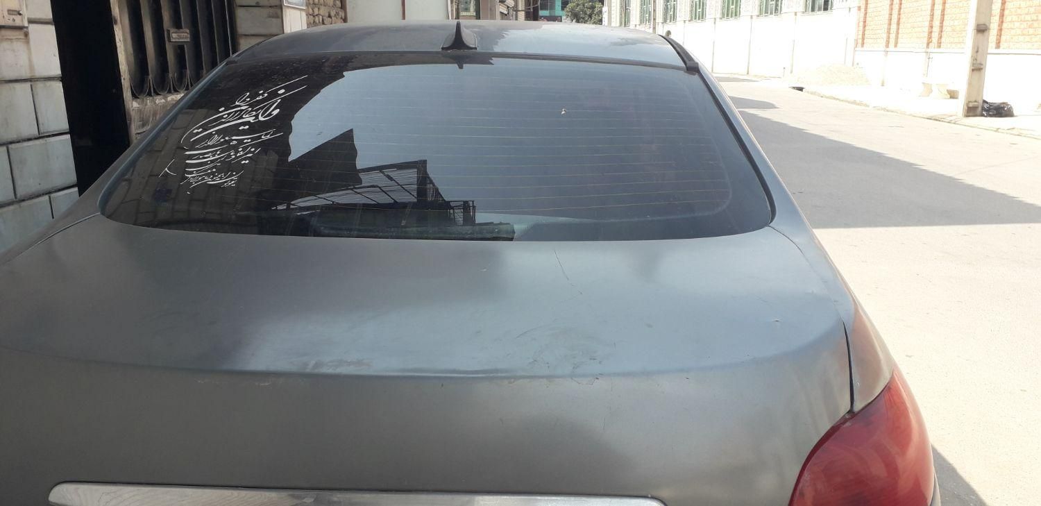 پژو ۲۰۶ صندوق دار v8 - 1393