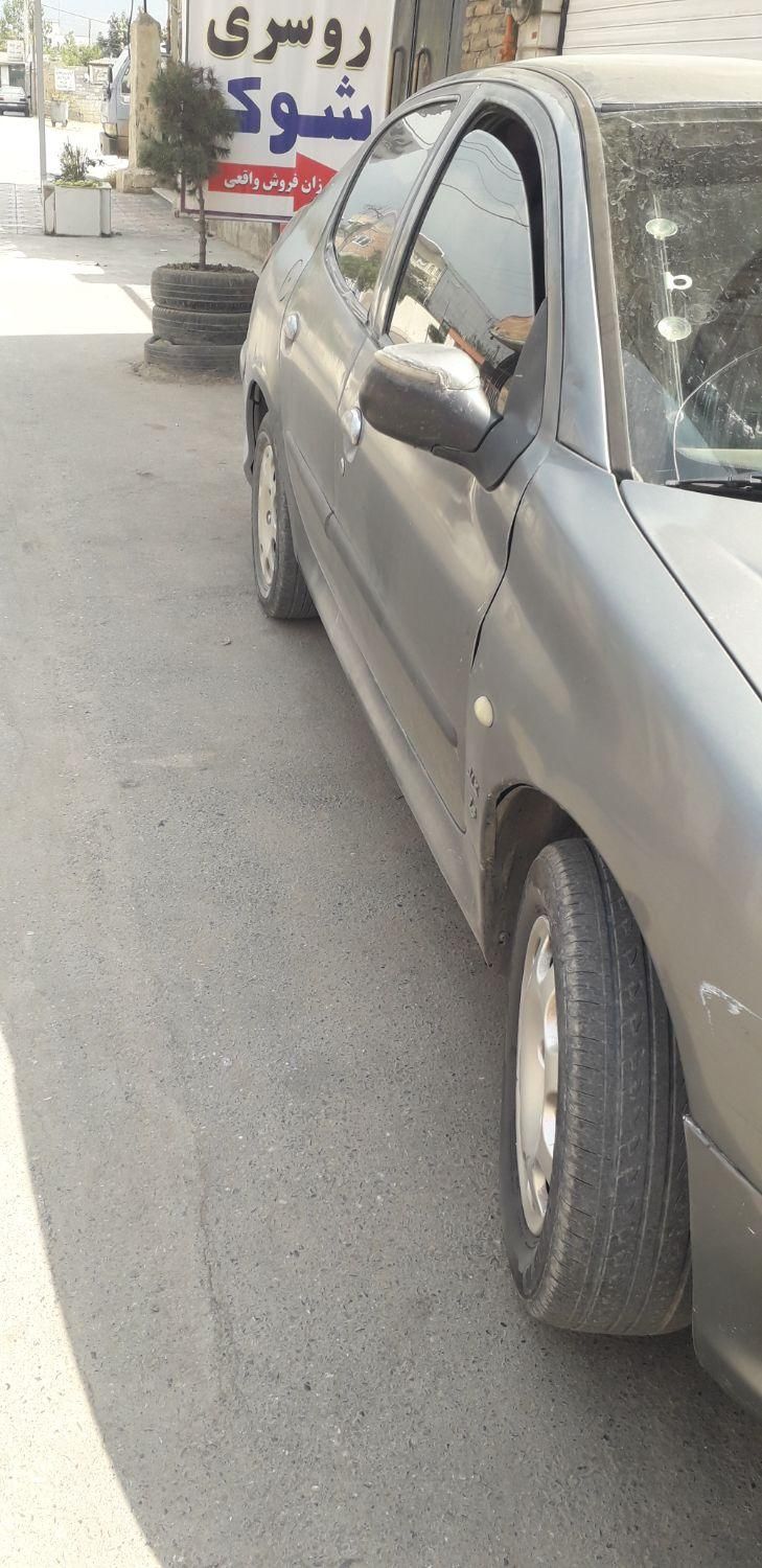 پژو ۲۰۶ صندوق دار v8 - 1393