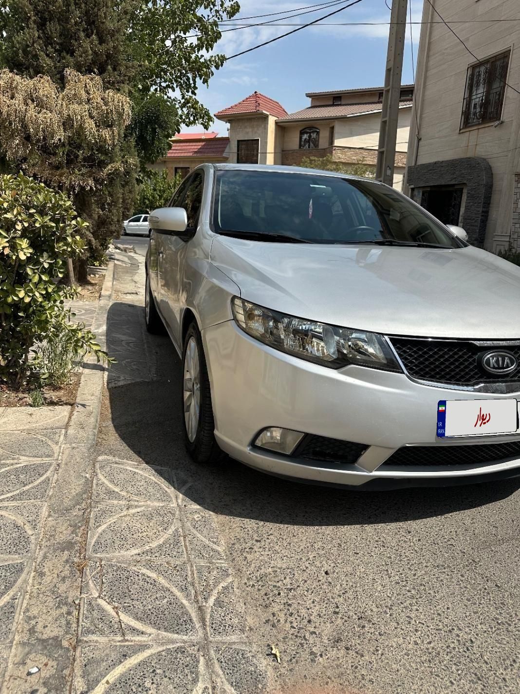 کیا سراتو 2.0 لیتر اتوماتیک GT لاین - 2010