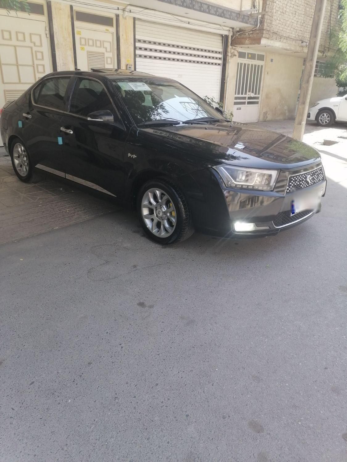 دنا پلاس توربو ۵ دنده ۲ ایربگ - 1401