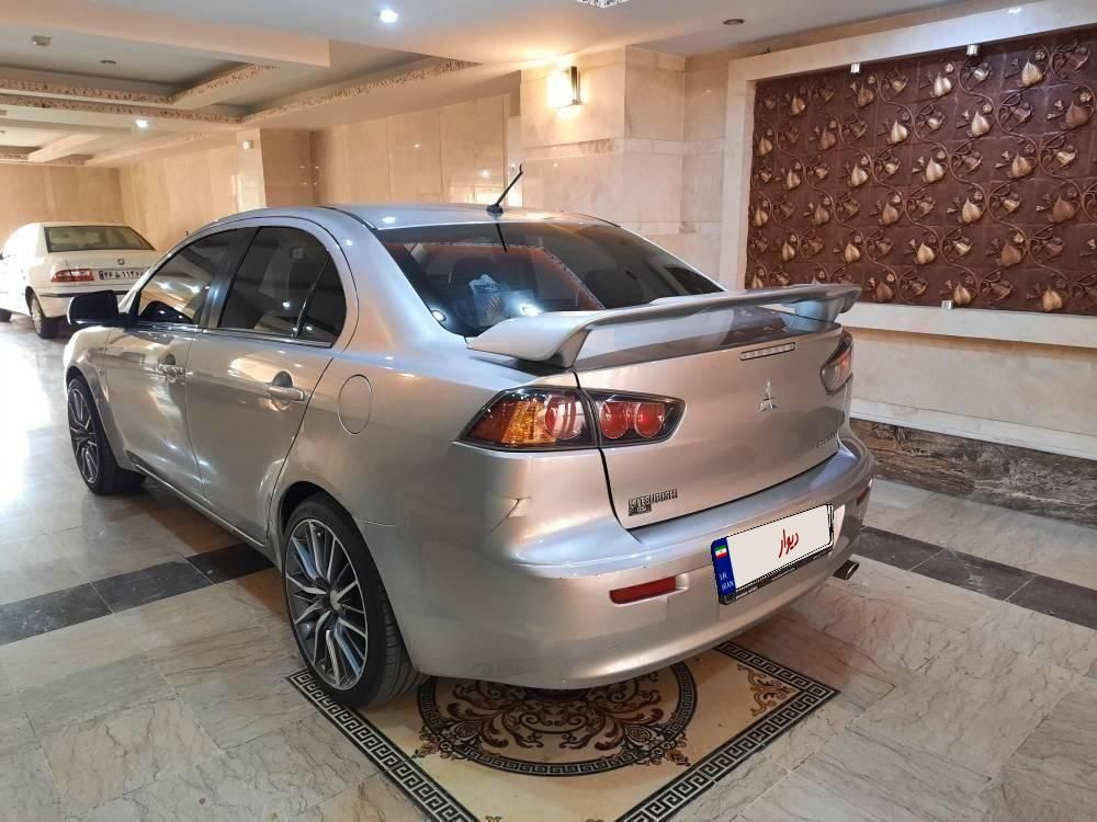میتسوبیشی لنسر 1.6 لیتر دنده ای - 2014