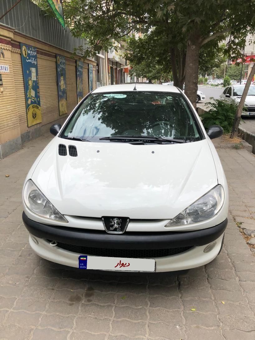 خودرو پژو، ۲۰۶ صندوق دار آگهی ann_19557374