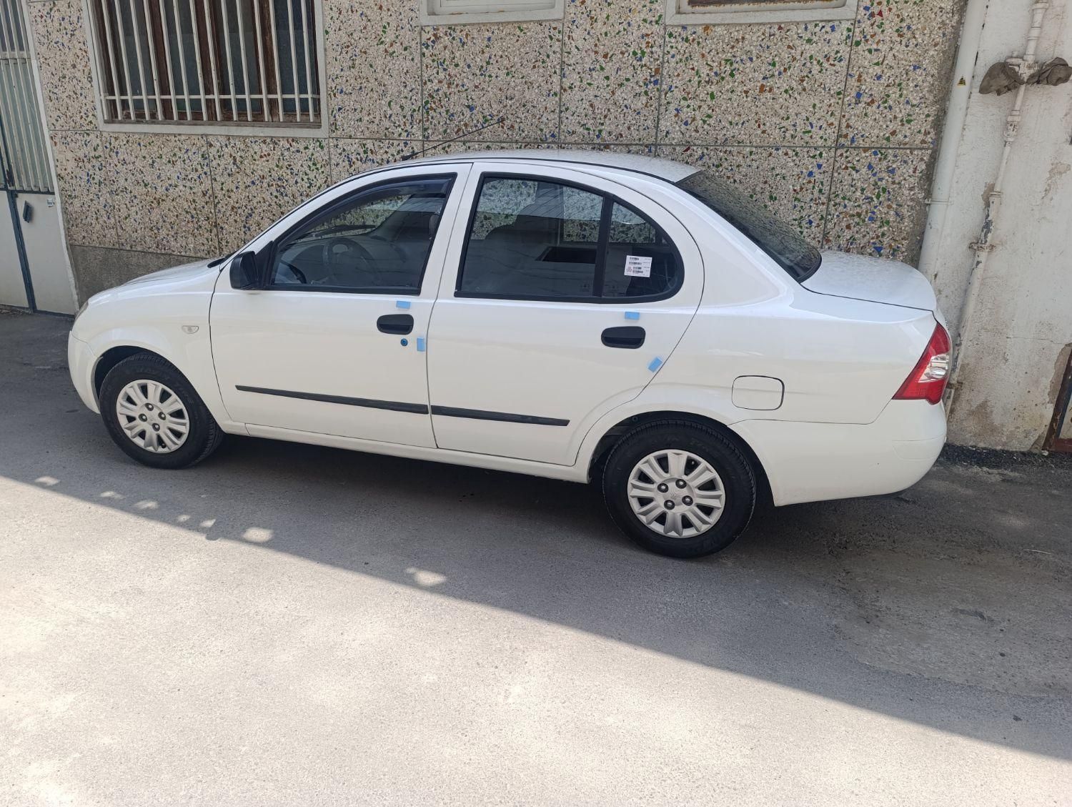 تیبا صندوق دار SX - 1395