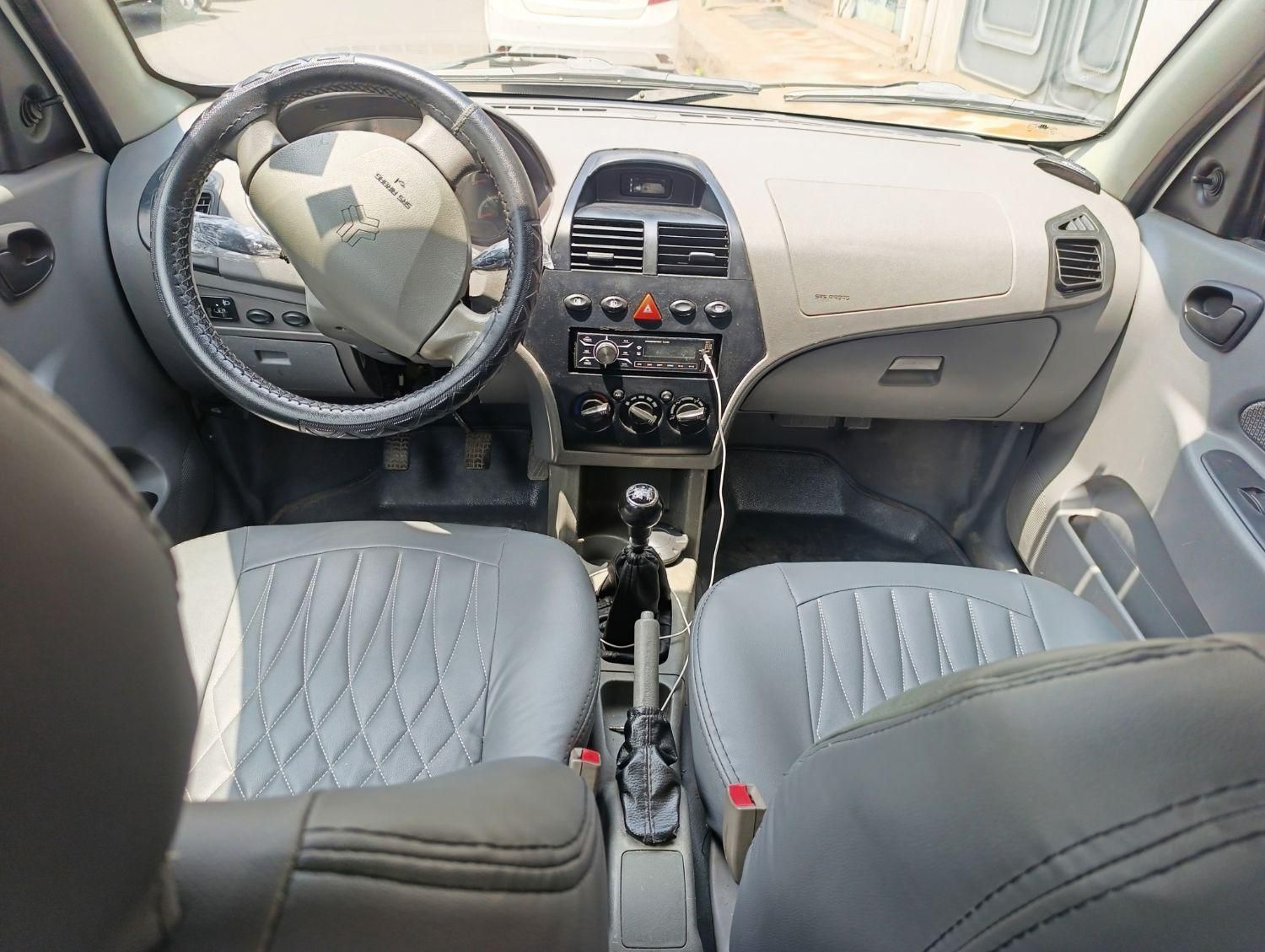 تیبا صندوق دار SX - 1395