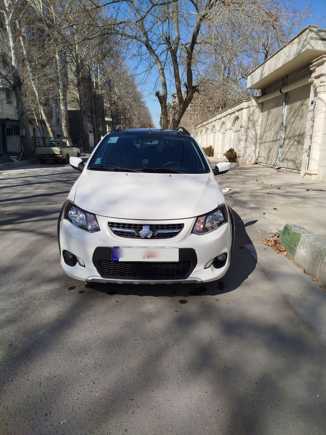 خودرو کوییک، R آگهی ann_19557408
