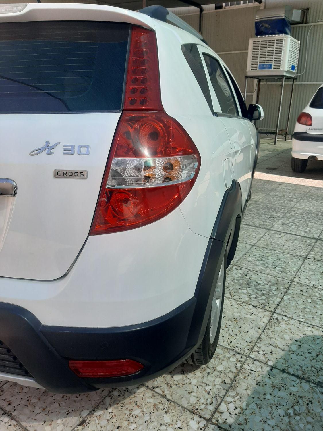 دانگ فنگ H30 کراس اتوماتیک - 1396