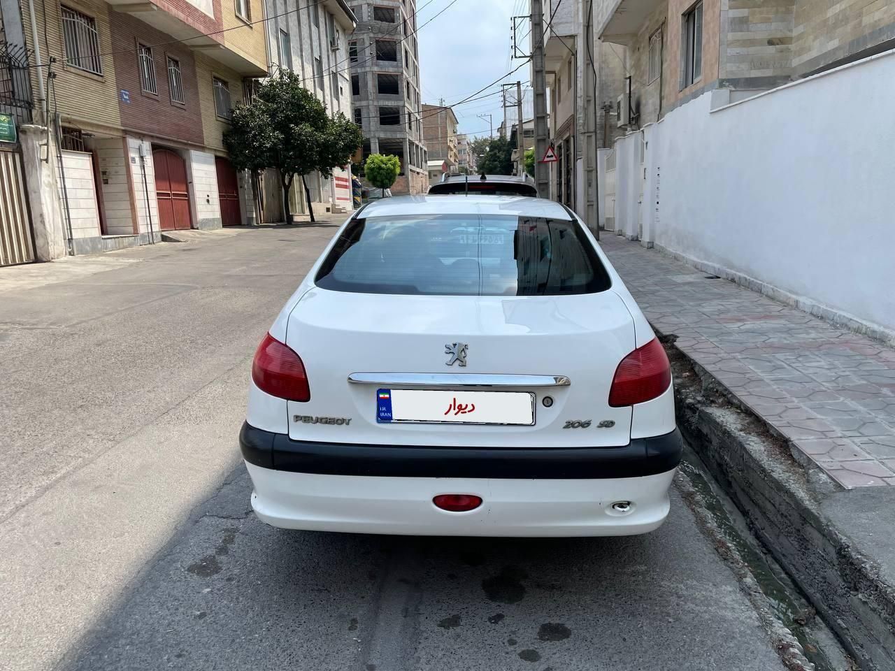 پژو ۲۰۶ صندوق دار v10 - 1389