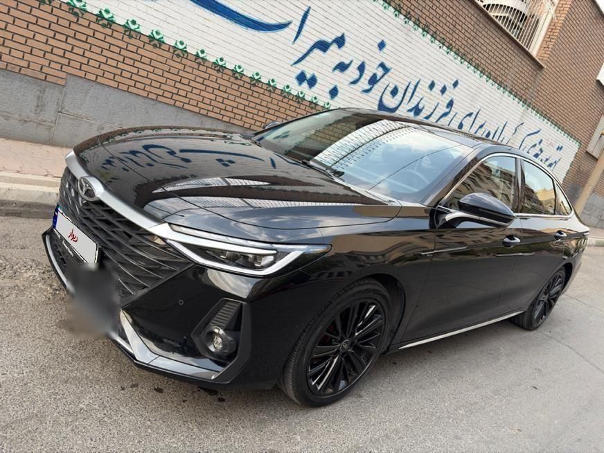 فونیکس آریزو 8 اکسلنت - 2024