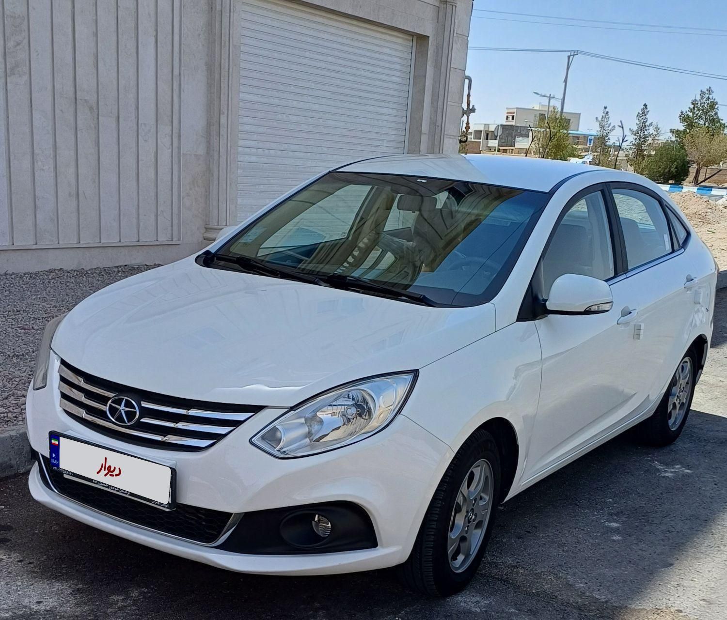 جک J4 اتوماتیک ساده - 1402