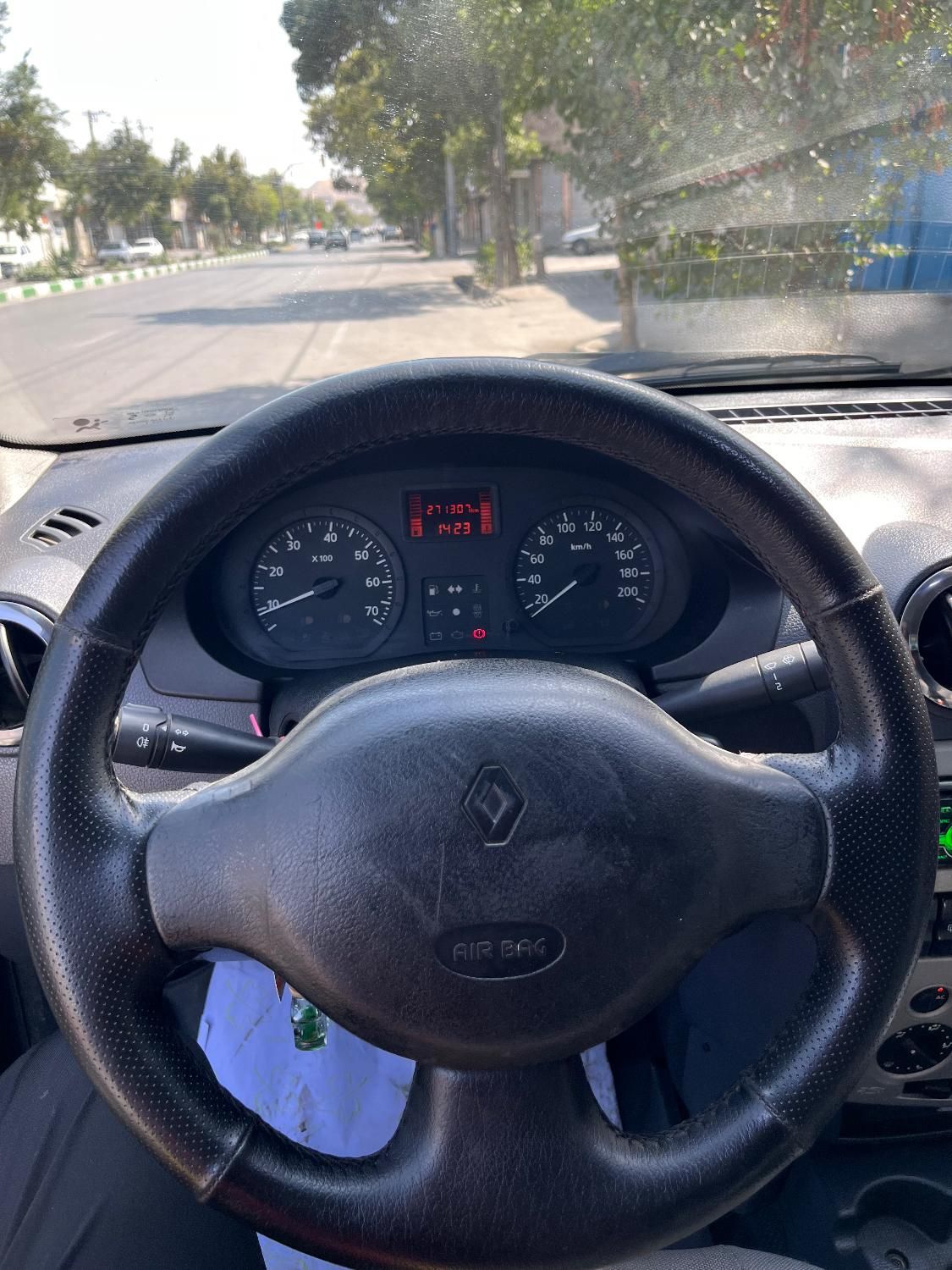 رنو تندر 90 E1 - 1388