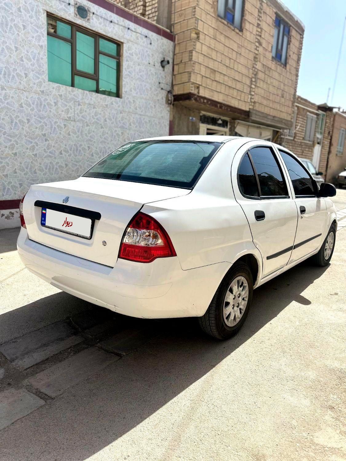 تیبا صندوق دار SX - 1398