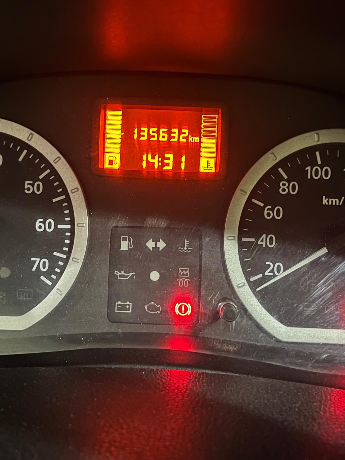 رنو تندر 90 E2 - 1388