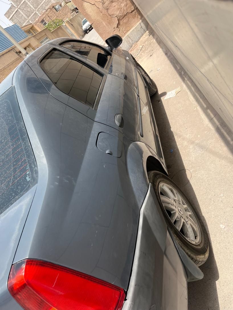 رنو تندر 90 E1 - 1387