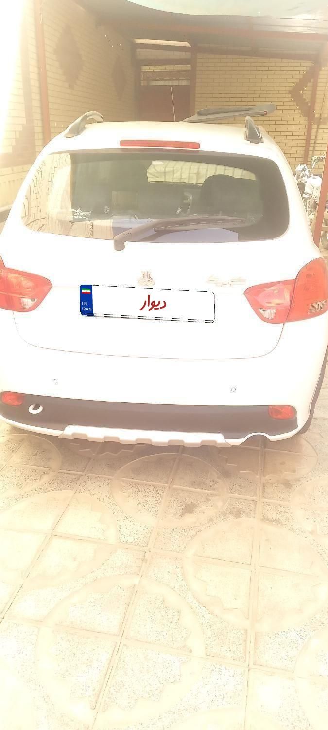 خودرو کوییک، معمولی آگهی ann_19557916