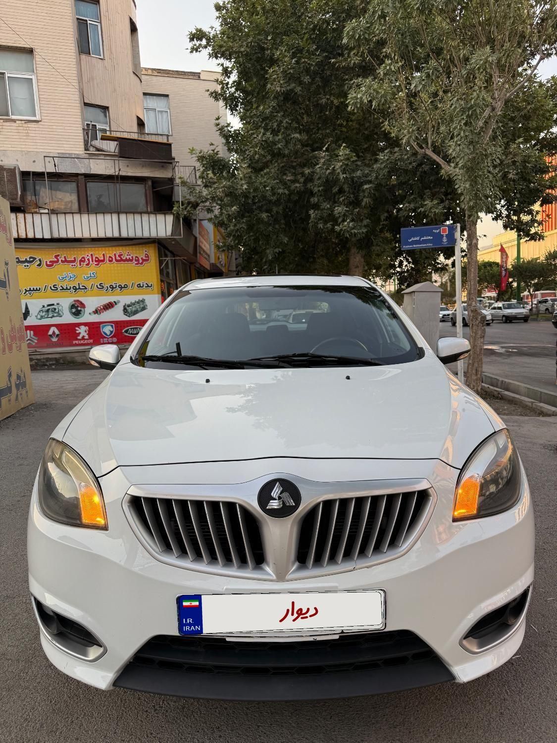 خودرو برلیانس، H320 آگهی ann_19558057