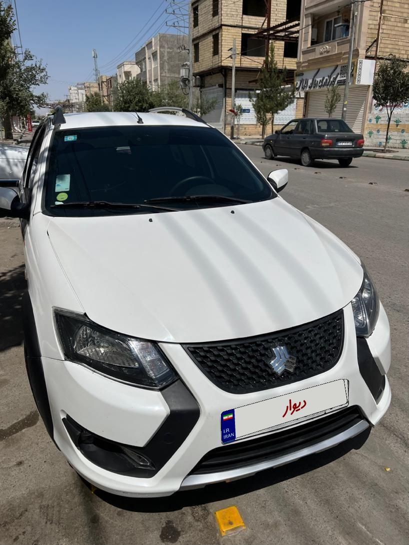 خودرو کوییک، S آگهی ann_19558196