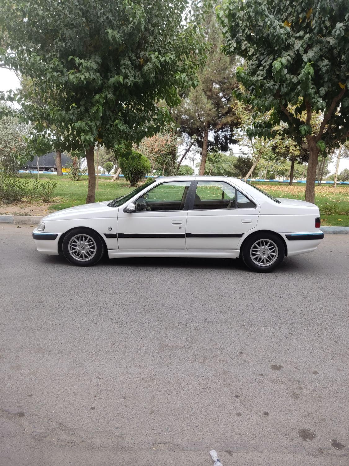 پژو پارس سال - 1392
