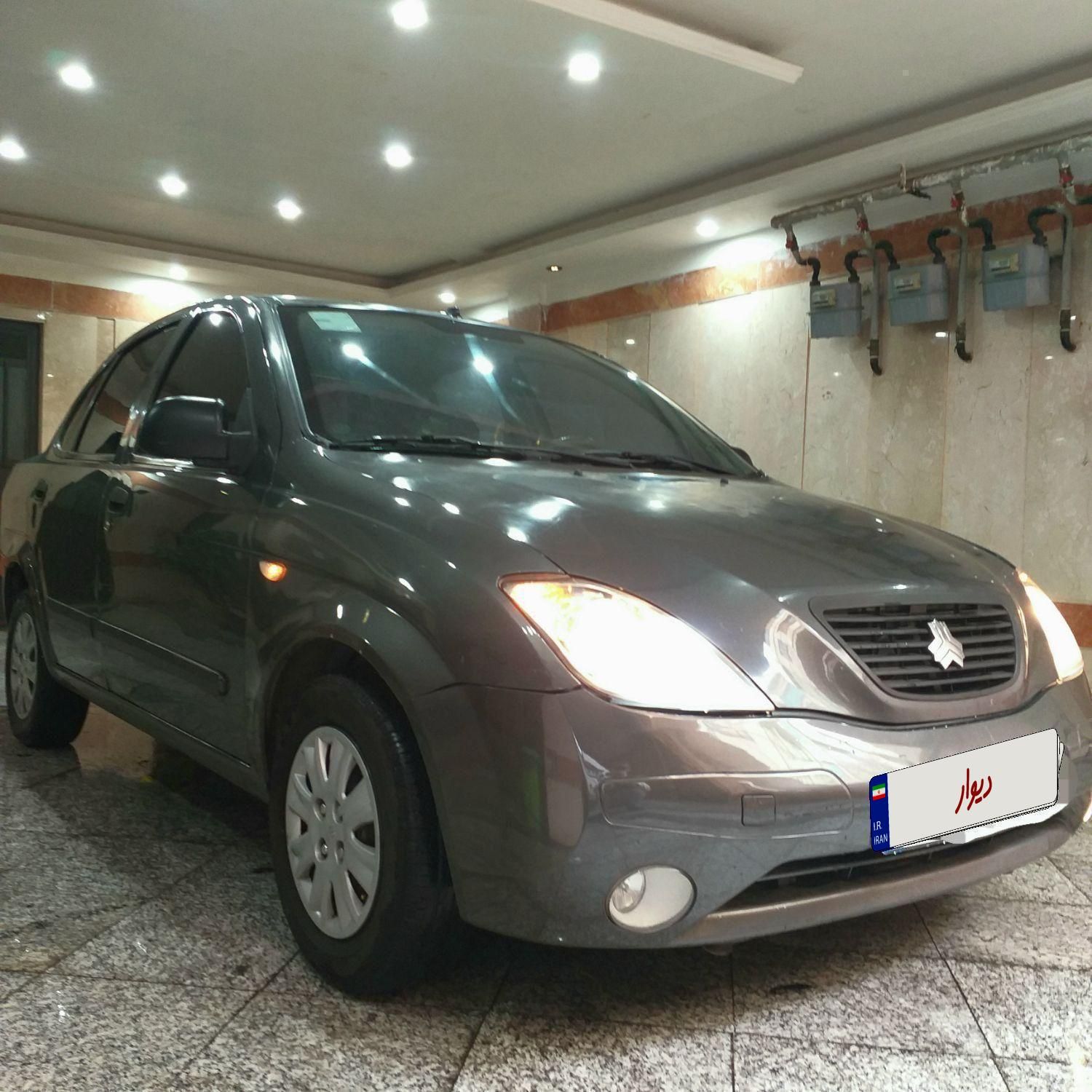 تیبا صندوق دار SX - 1394