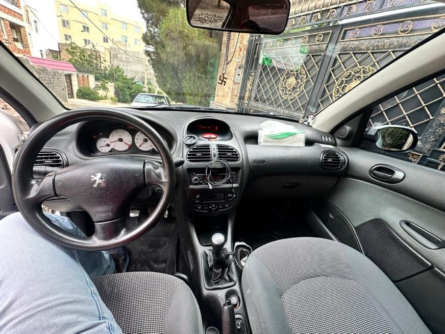 پژو ۲۰۶ صندوق دار v8 - 1399