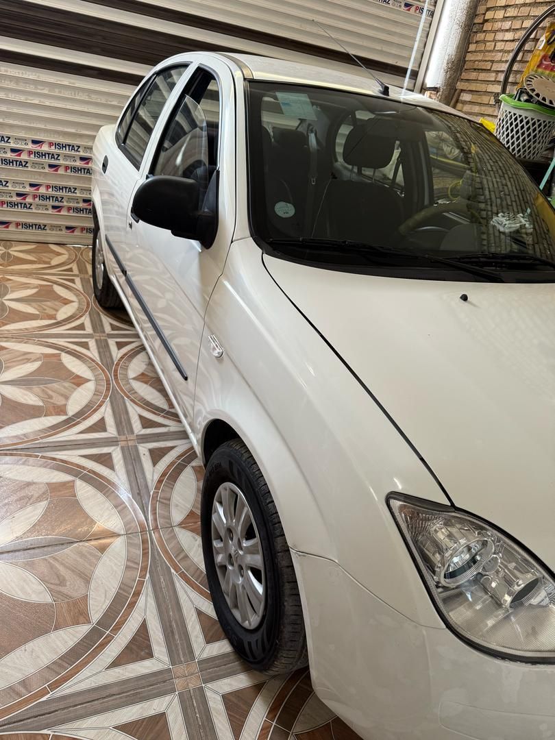 تیبا صندوق دار SX - 1400