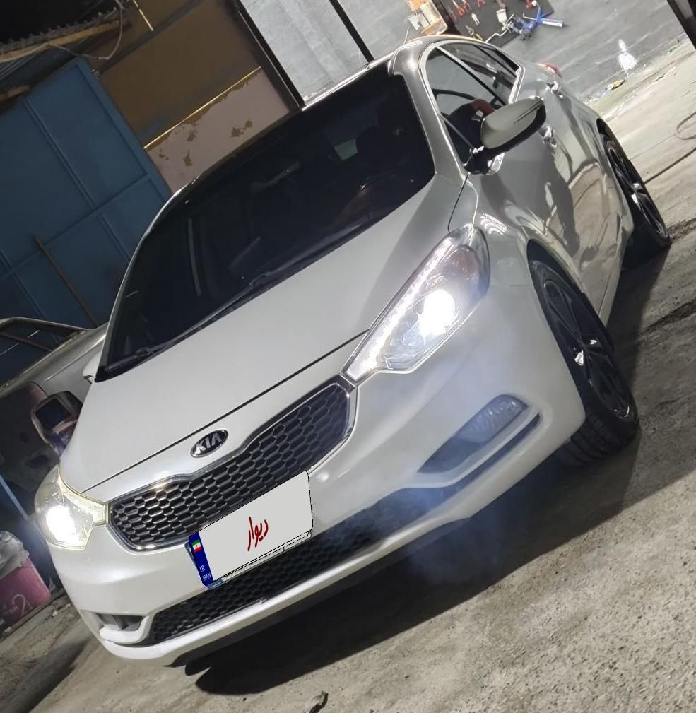 کیا سراتو 2.0 لیتر اتوماتیک GT لاین - 2015