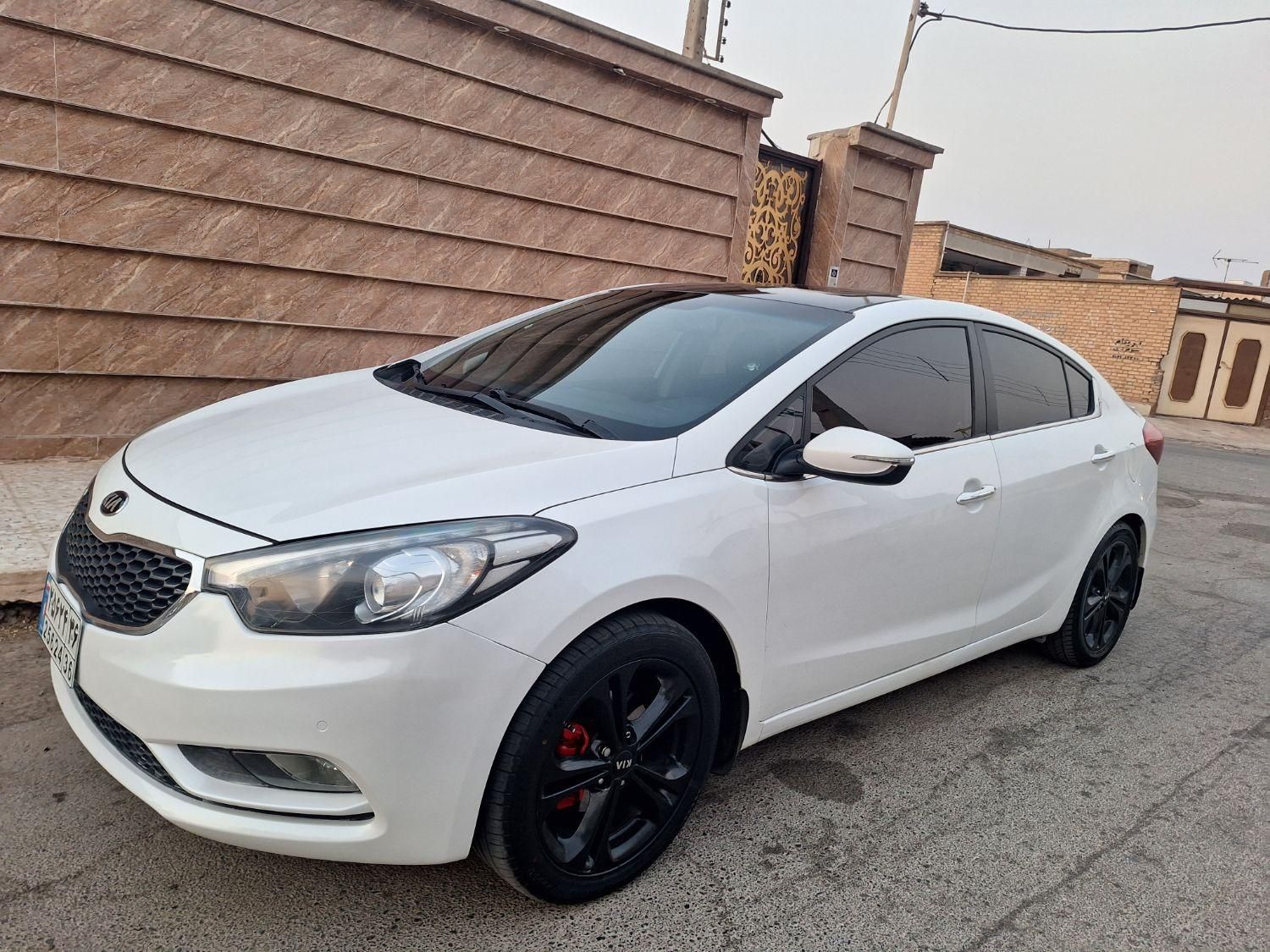 کیا سراتو 2.0 لیتر اتوماتیک GT لاین - 2015