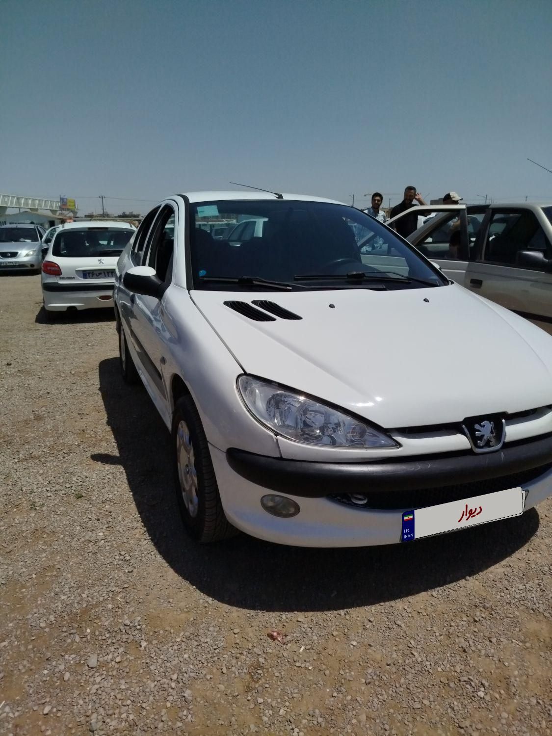 پژو ۲۰۶ صندوق دار v8 - 1395