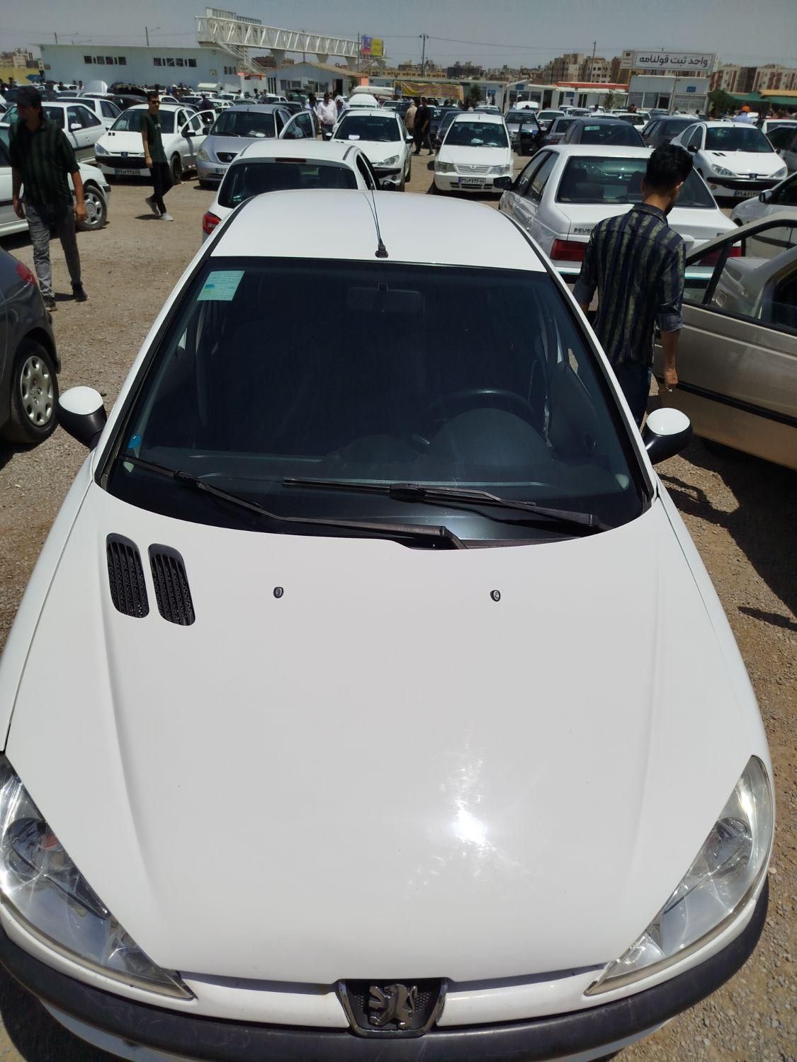 پژو ۲۰۶ صندوق دار v8 - 1395