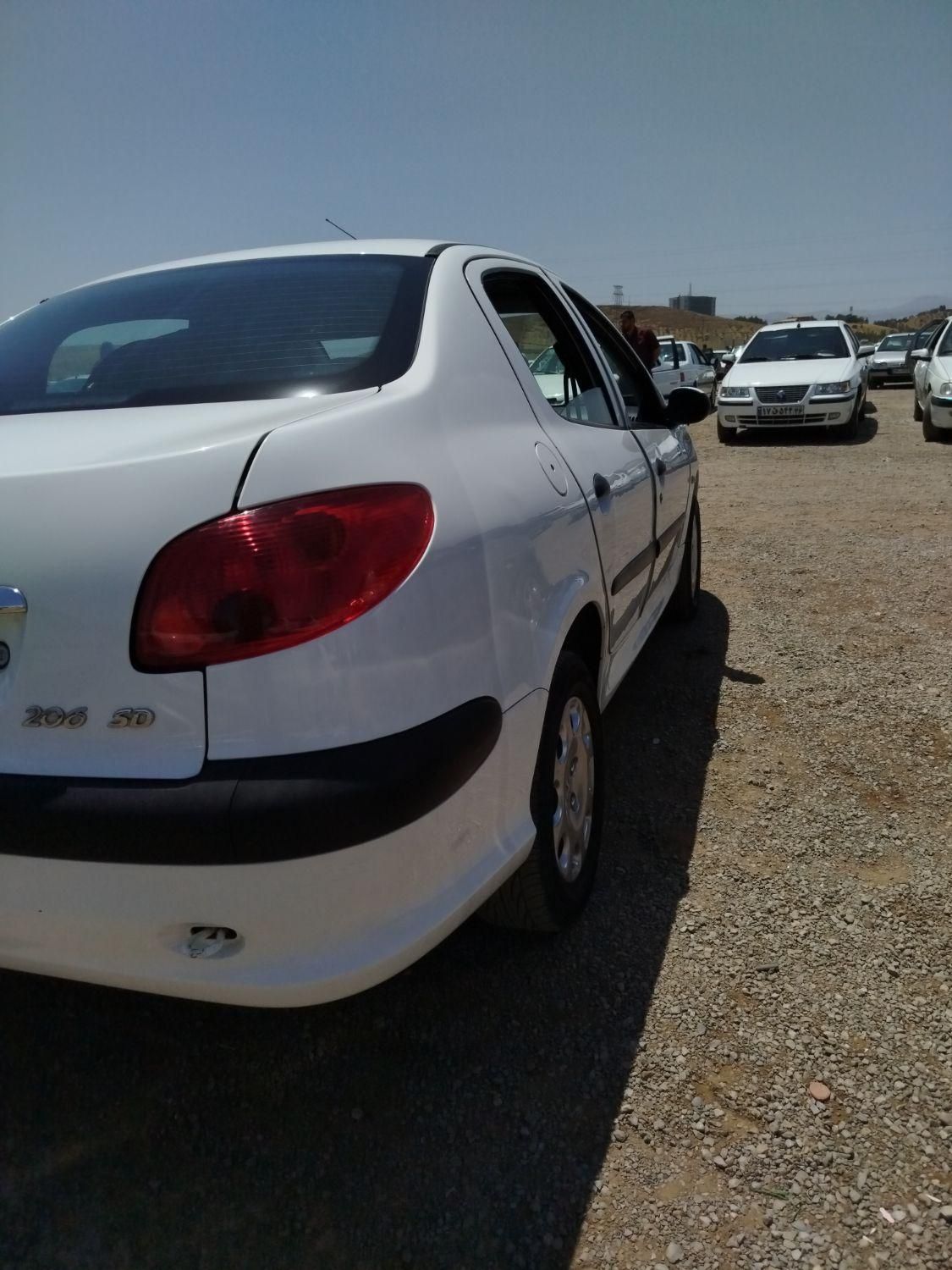 پژو ۲۰۶ صندوق دار v8 - 1395