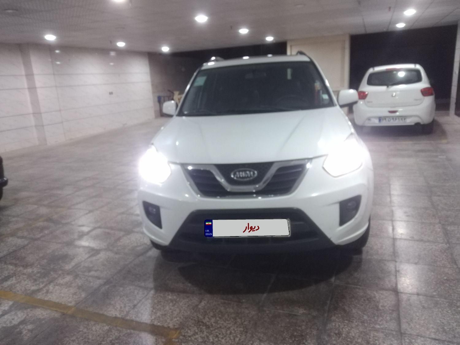 ام وی ام X33 دنده‌ای ساده - 1395