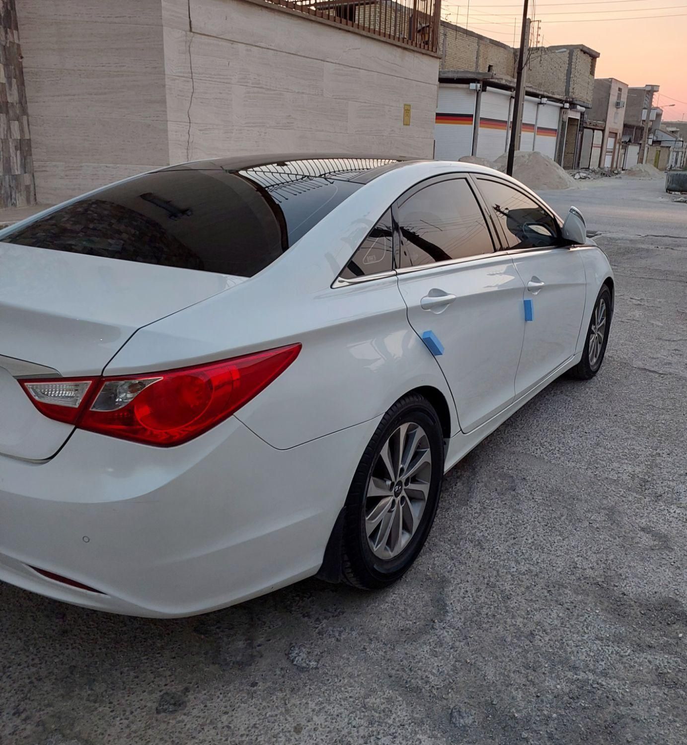 هیوندای سوناتا فول YF - 2014