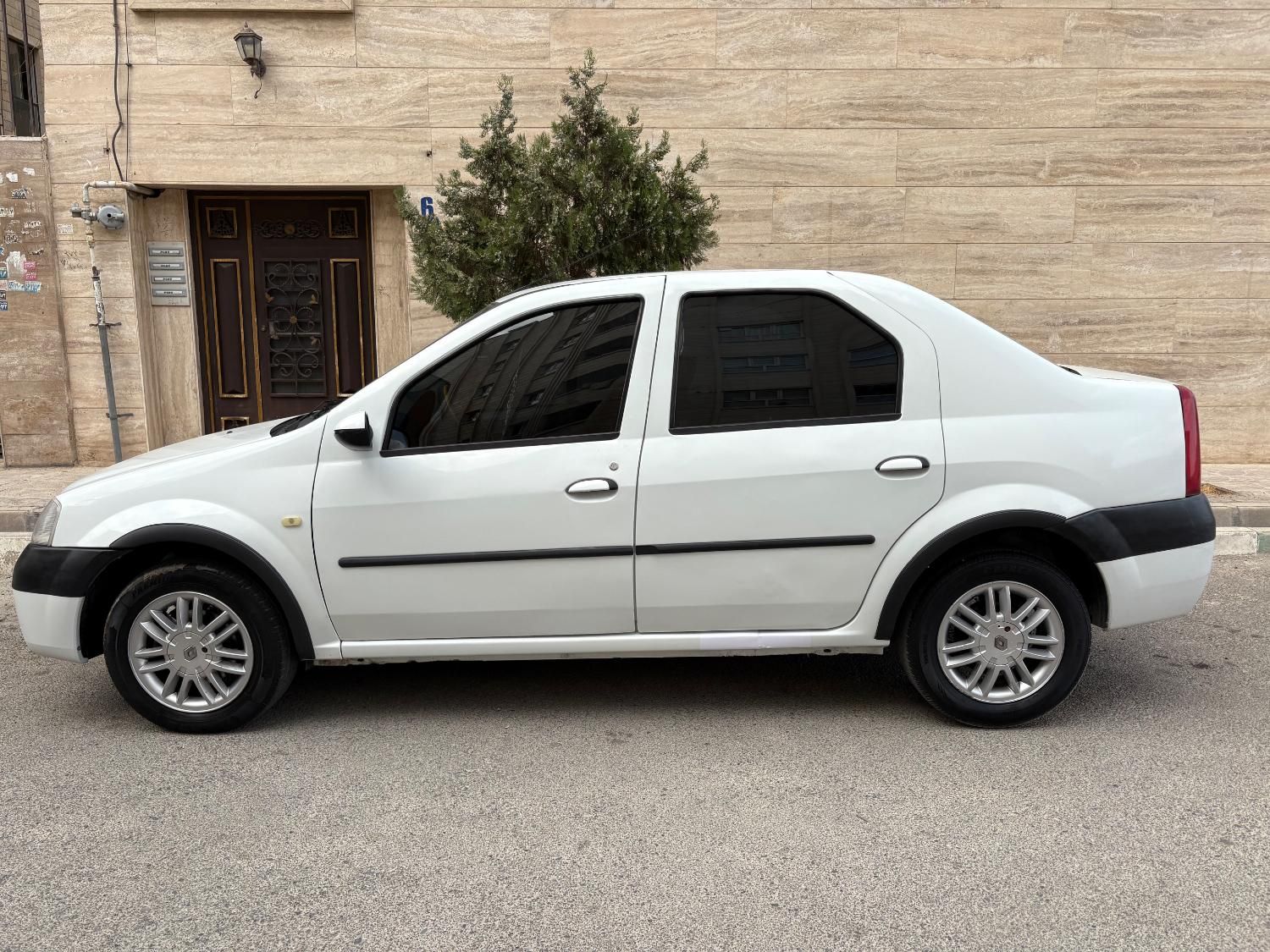 رنو تندر 90 E2 - 1396