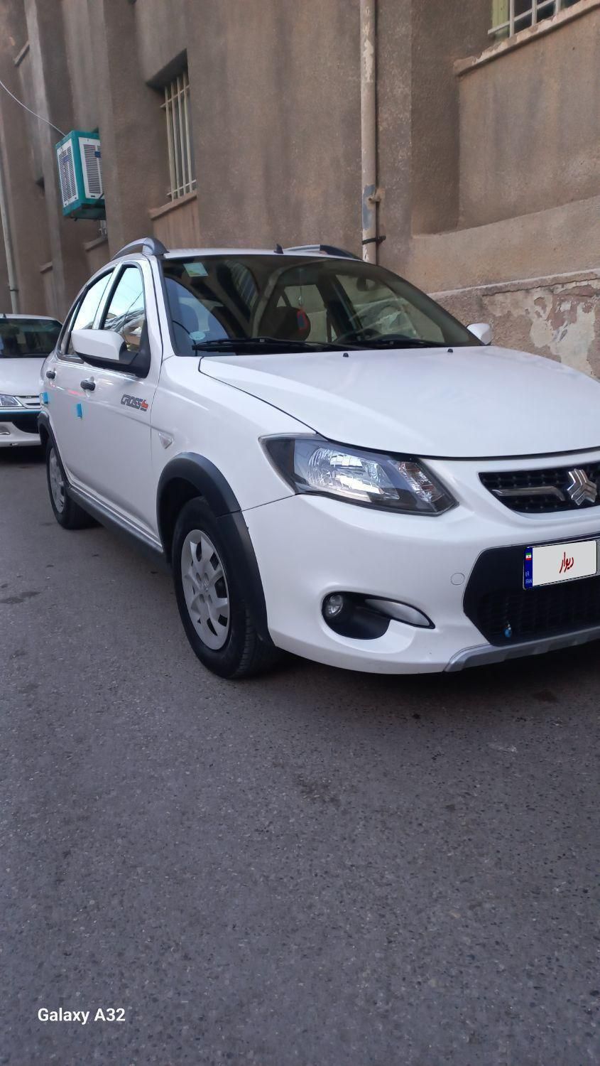 خودرو کوییک، معمولی آگهی ann_19559377