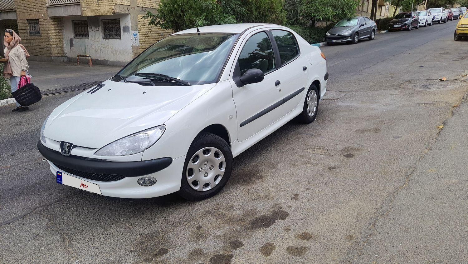 پژو ۲۰۶ صندوق دار v8 - 1390
