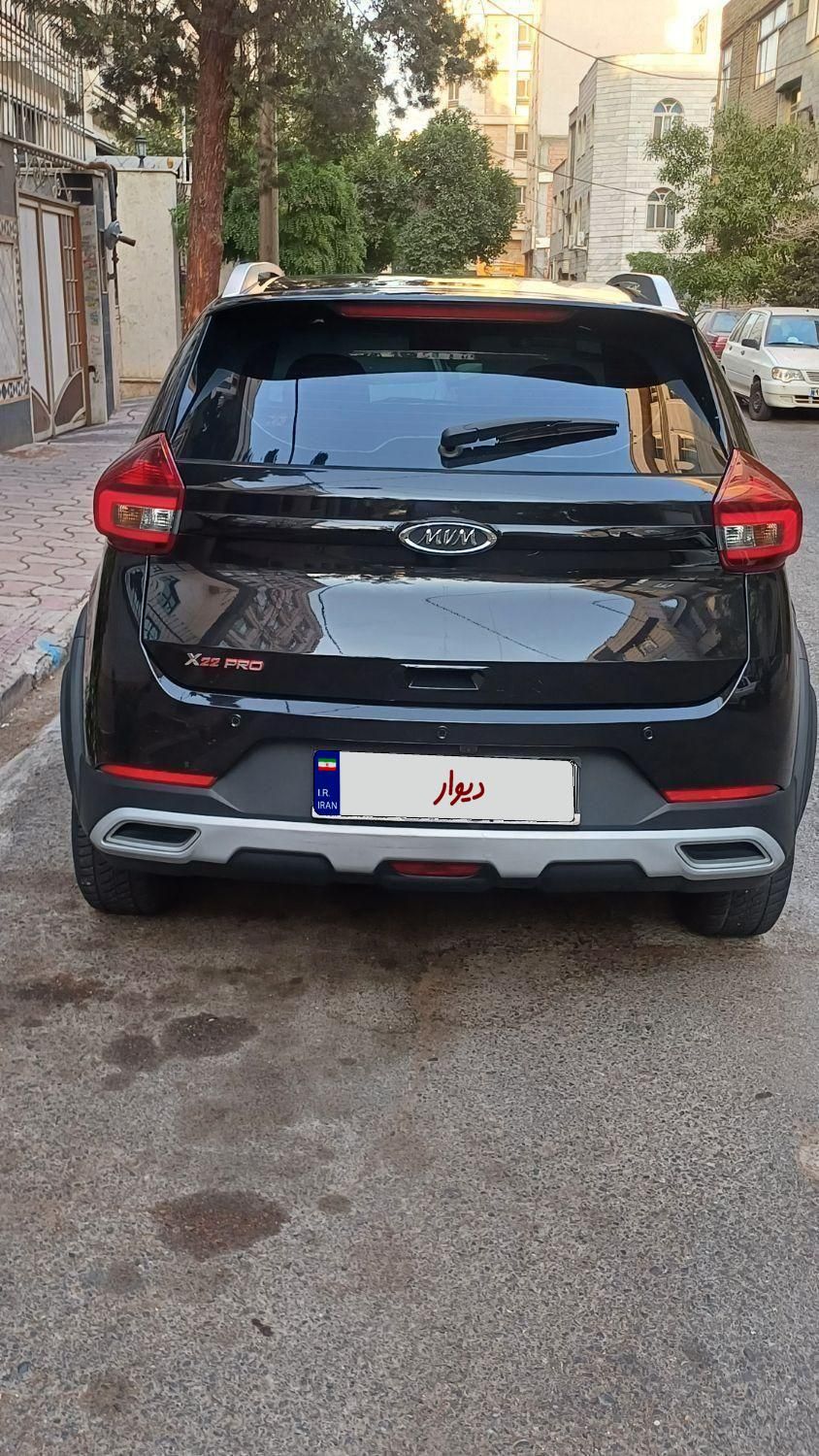 ام وی ام X22 پرو اتوماتیک IE - 1401