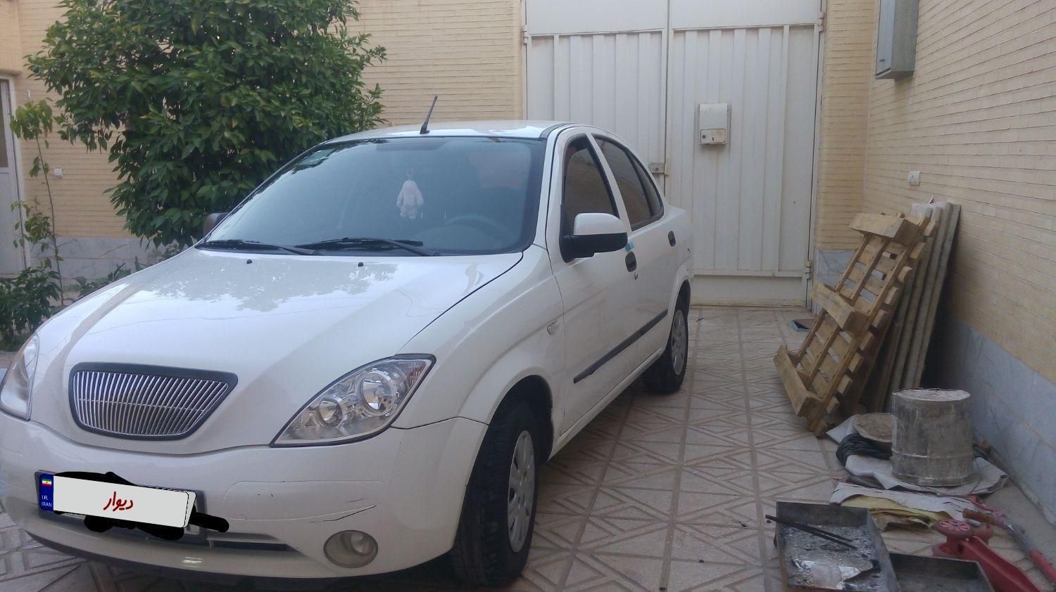 تیبا صندوق دار SX - 1396