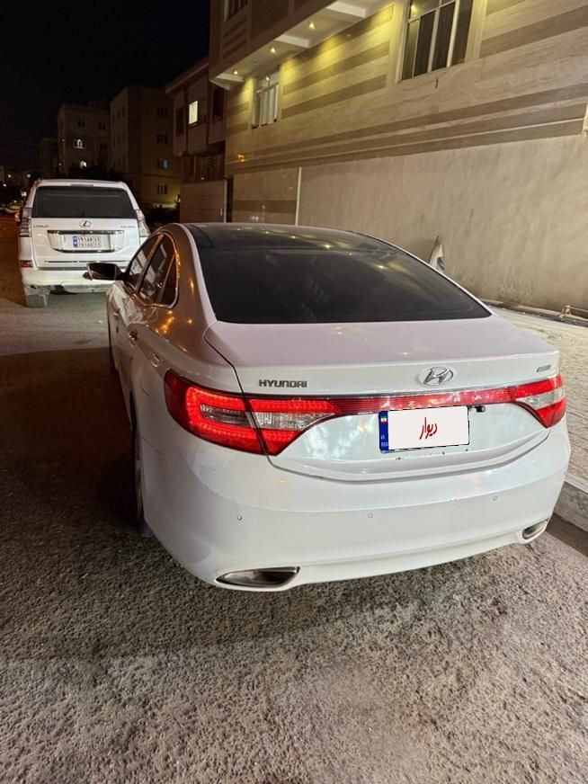 هیوندای آزرا (گرنجور) 3300cc - 2012