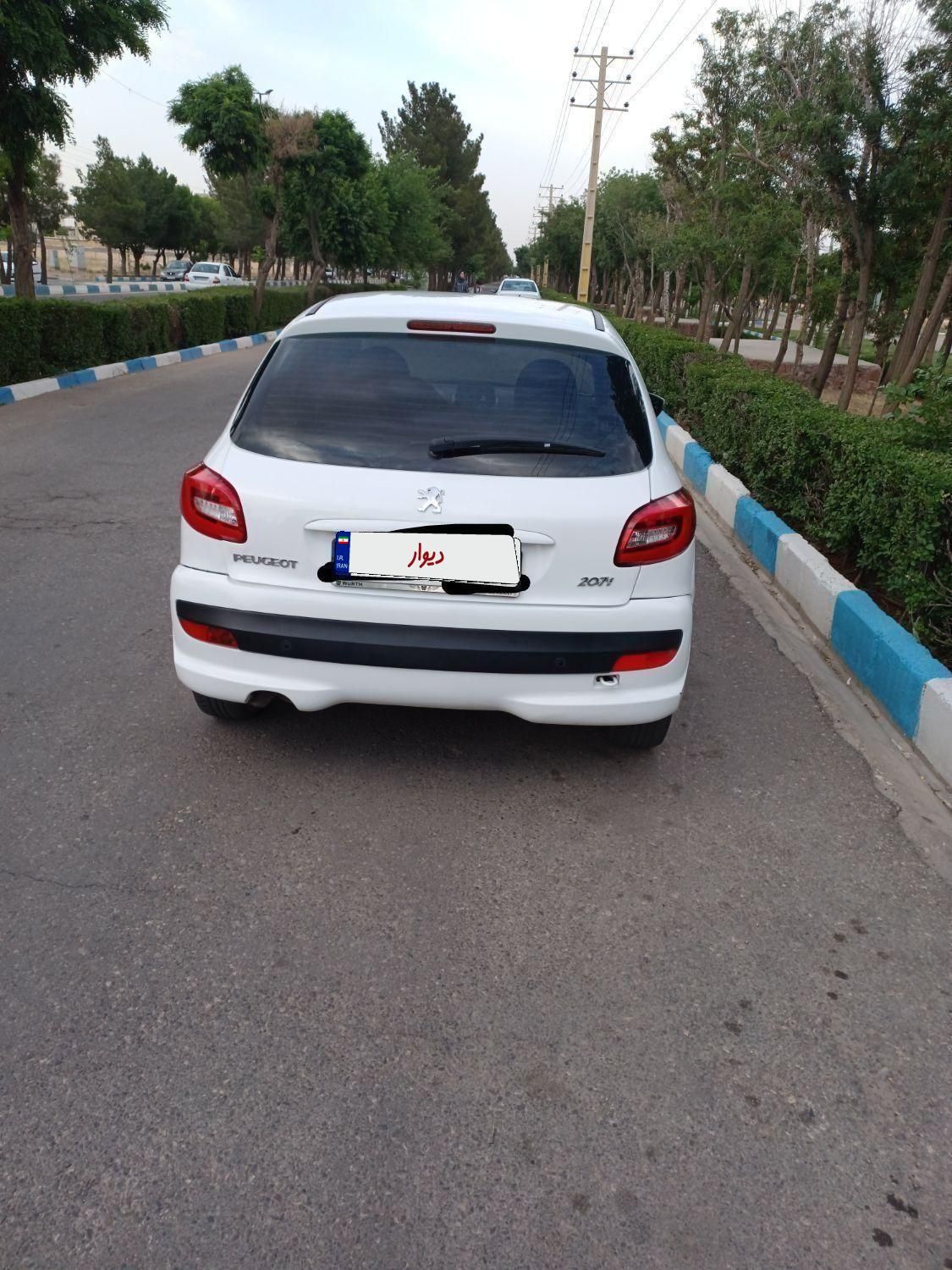 پژو 207 دنده‌ای فرمان هیدرولیک - 1400