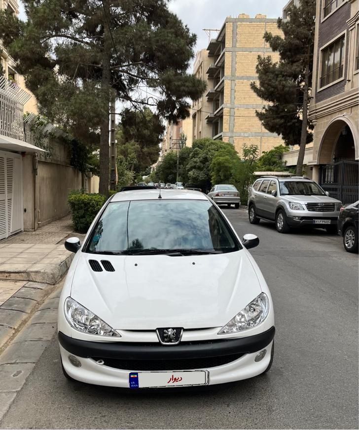 خودرو پژو، ۲۰۶ صندوق دار آگهی ann_19559878