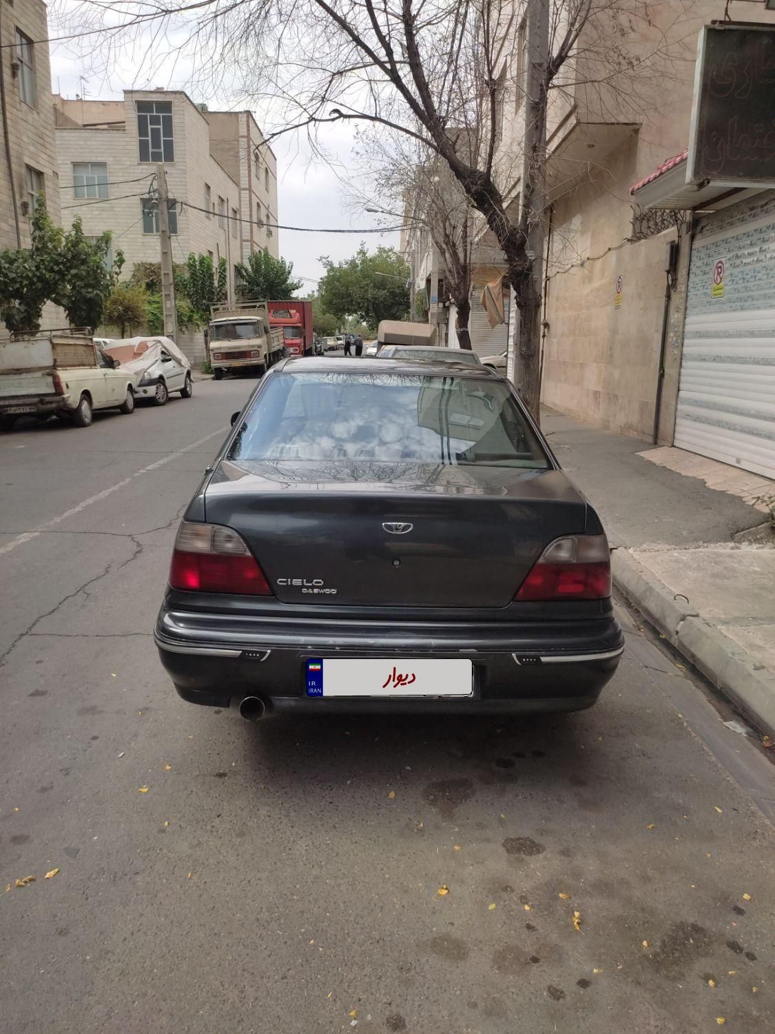 دوو سیلو سدان - 1378