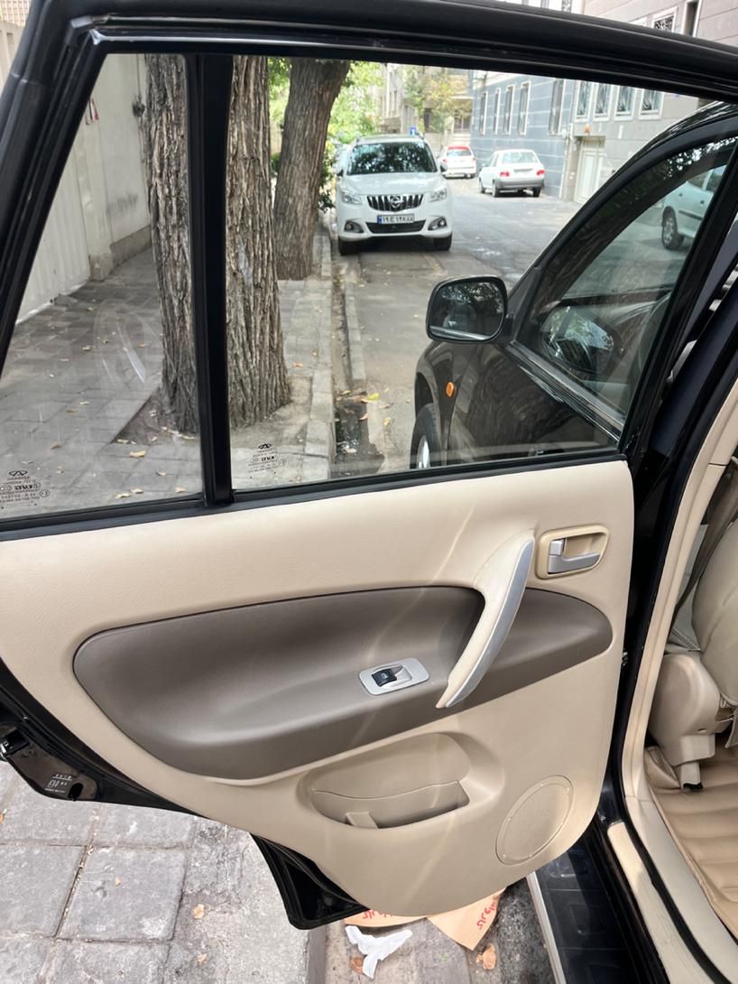 ام وی ام X33 دنده‌ای ساده - 1391