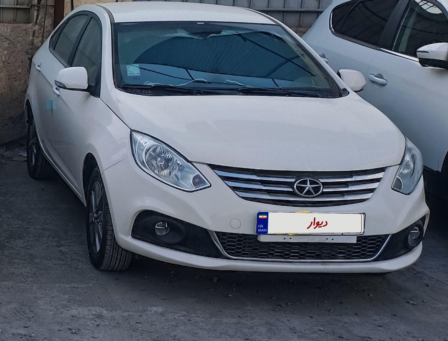 خودرو جک، J4 آگهی ann_19560384