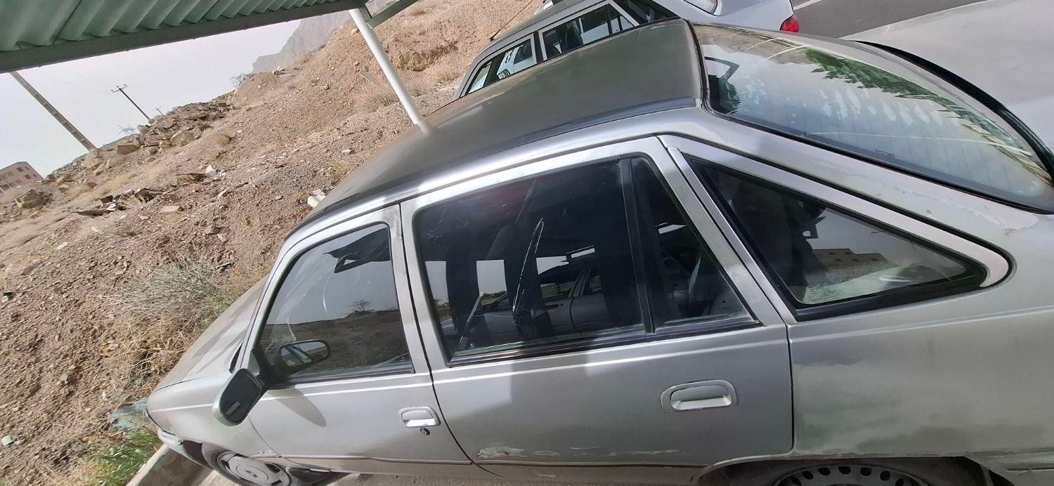 دوو سیلو سدان - 1381